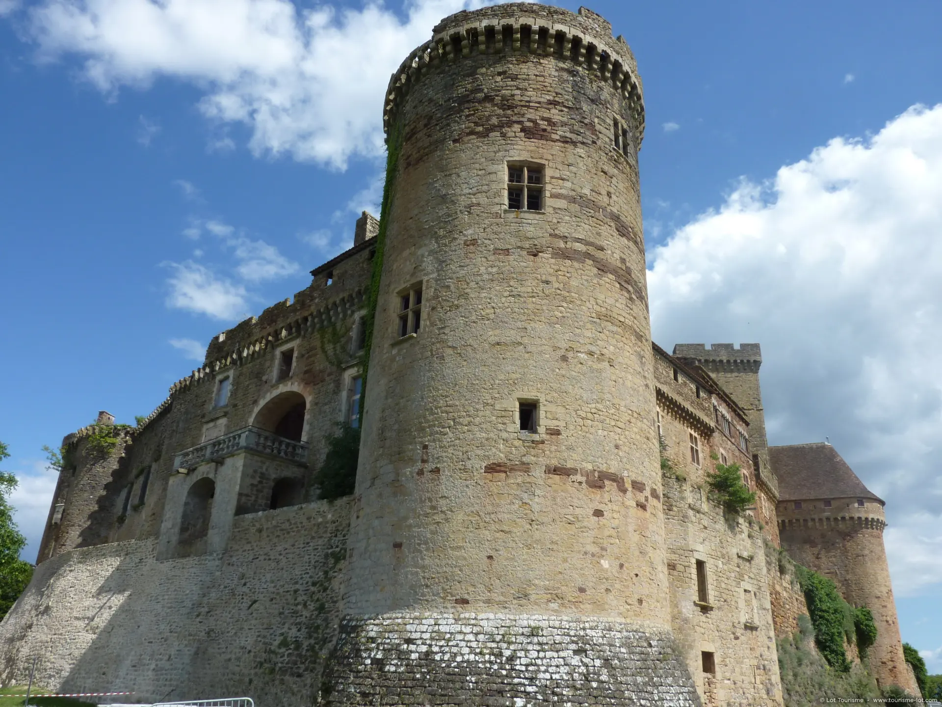 Château de Castelnau-Bretenoux