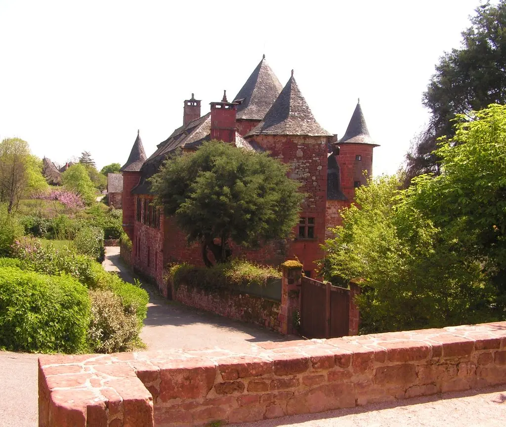 Collonges-la-Rouge Castel deVassinhac