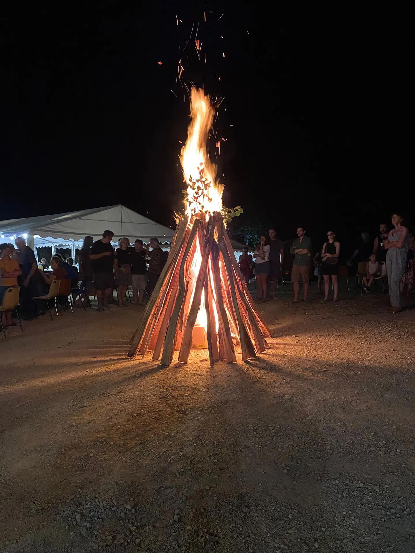 Feu St jean Montvalent 2025