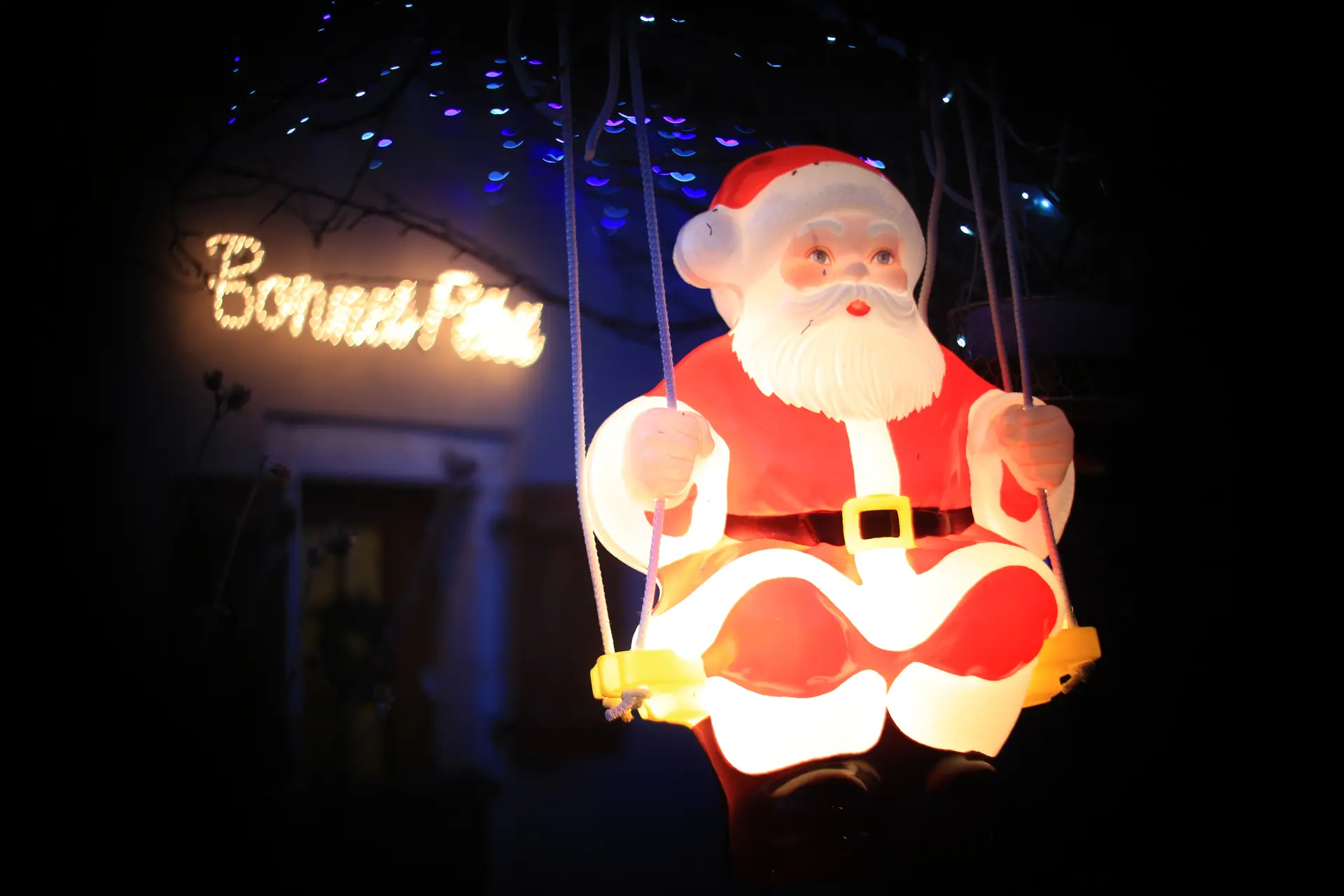 Illuminatiions de Noël à Lunegarde 2015