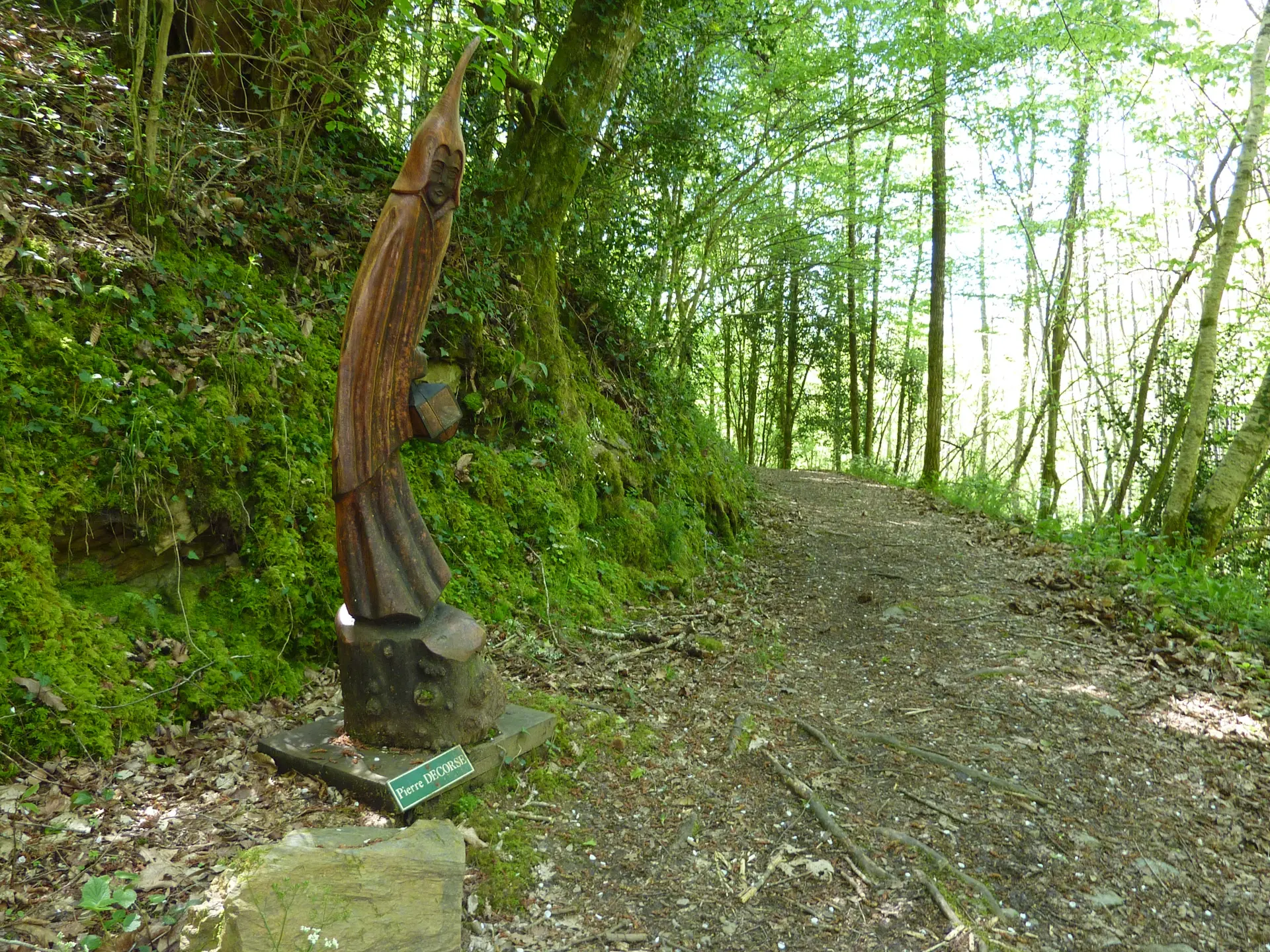 Latouille-Lentillac - Statue de Pierre Decorse_15 © Lot Tourisme - C. Sanchez