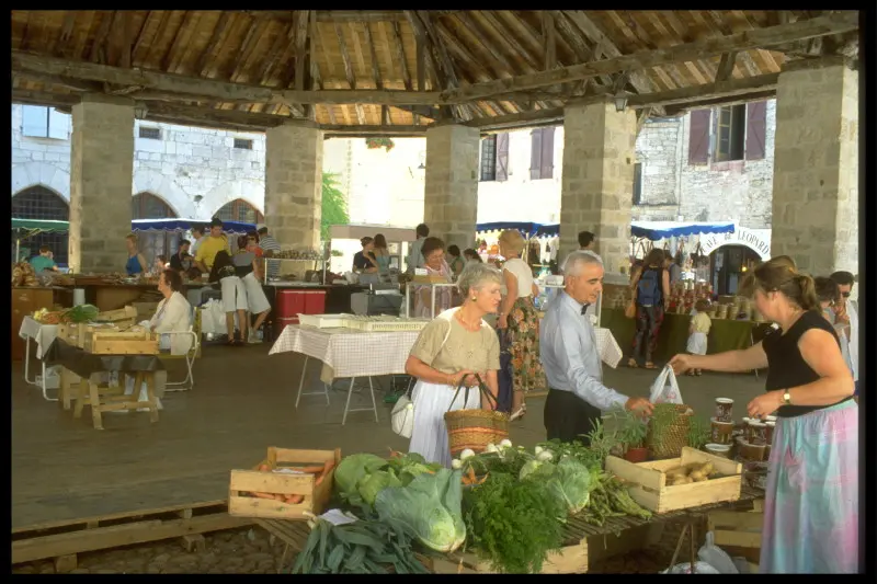 Marché à Martel