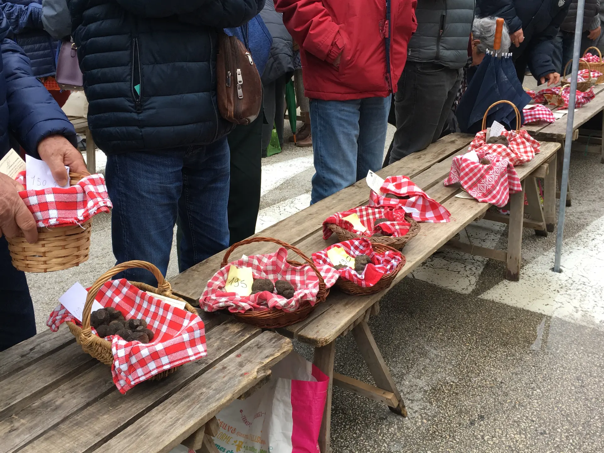 Marché aux truffes