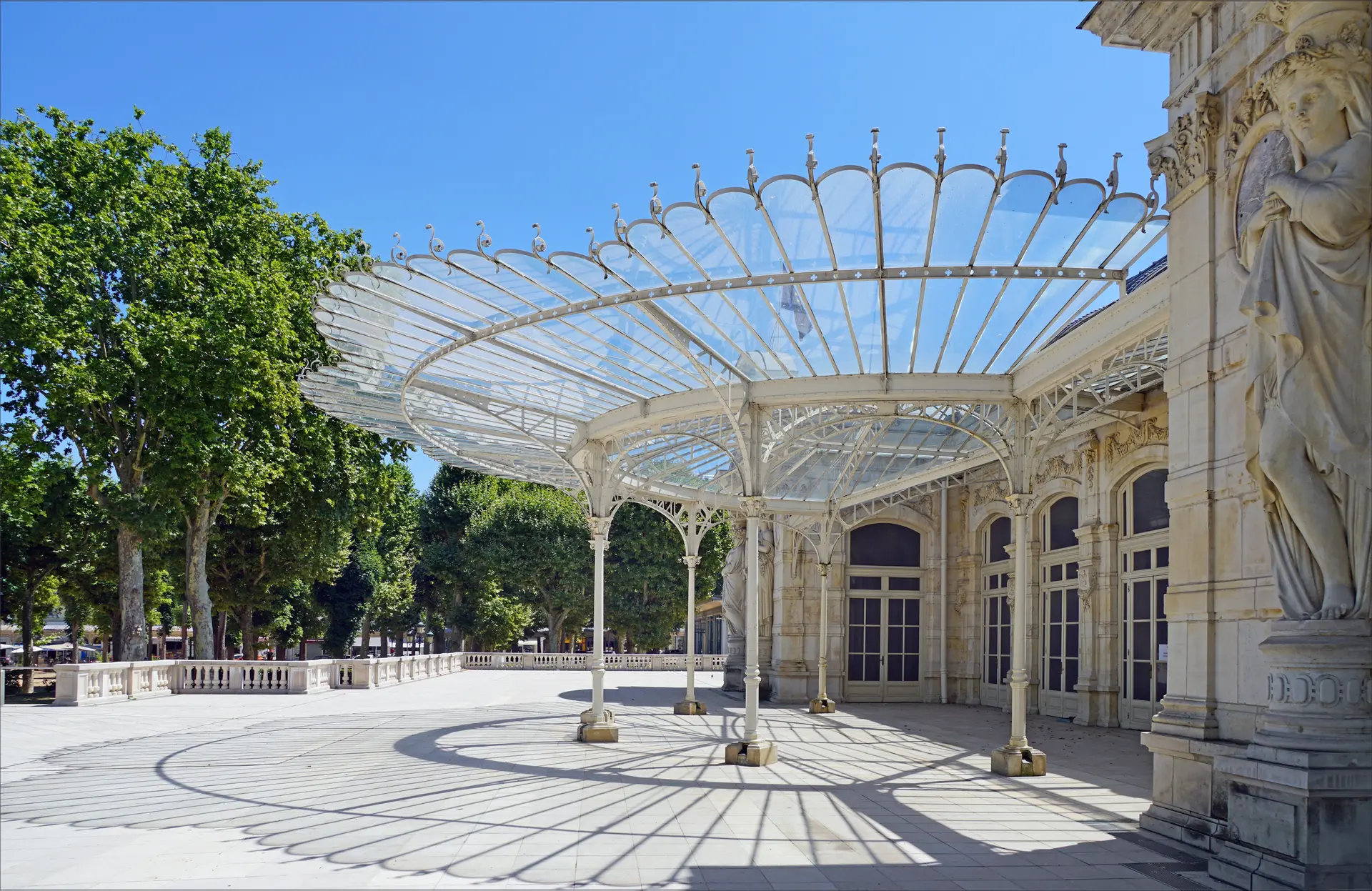 Marquise du casino de Vichy