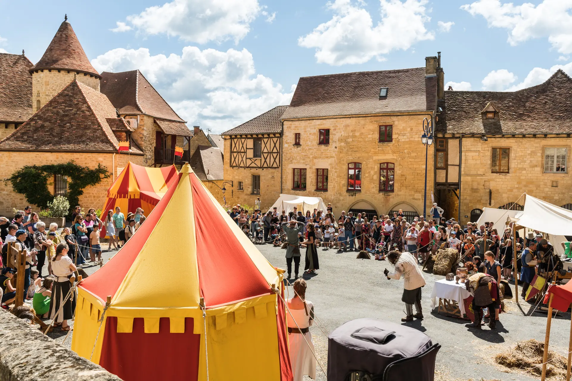 Spectacle de combats des médiévales de Gourdon 2023