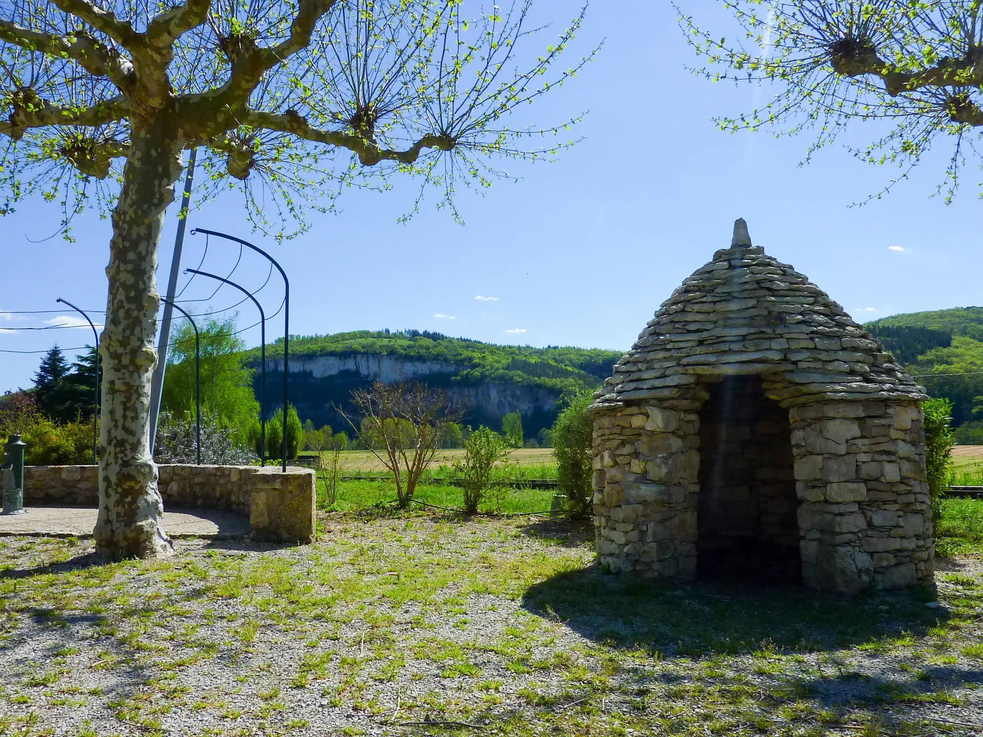 Tour de Faure - Cazelle lotoise en pierre sèche © Lot Tourisme - C. Sanchez