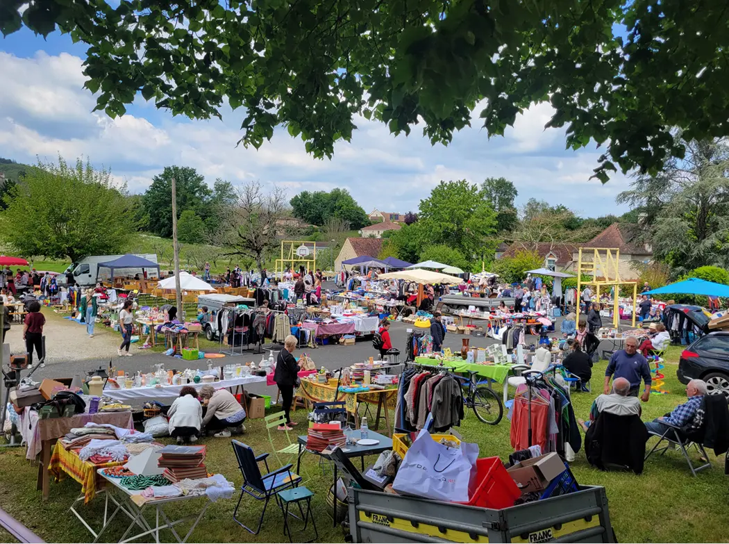 Vide-grenier Lanzac 1
