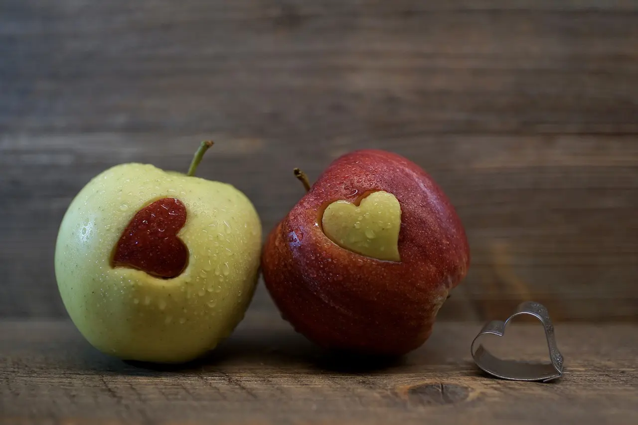 fruit-pomme-coeur