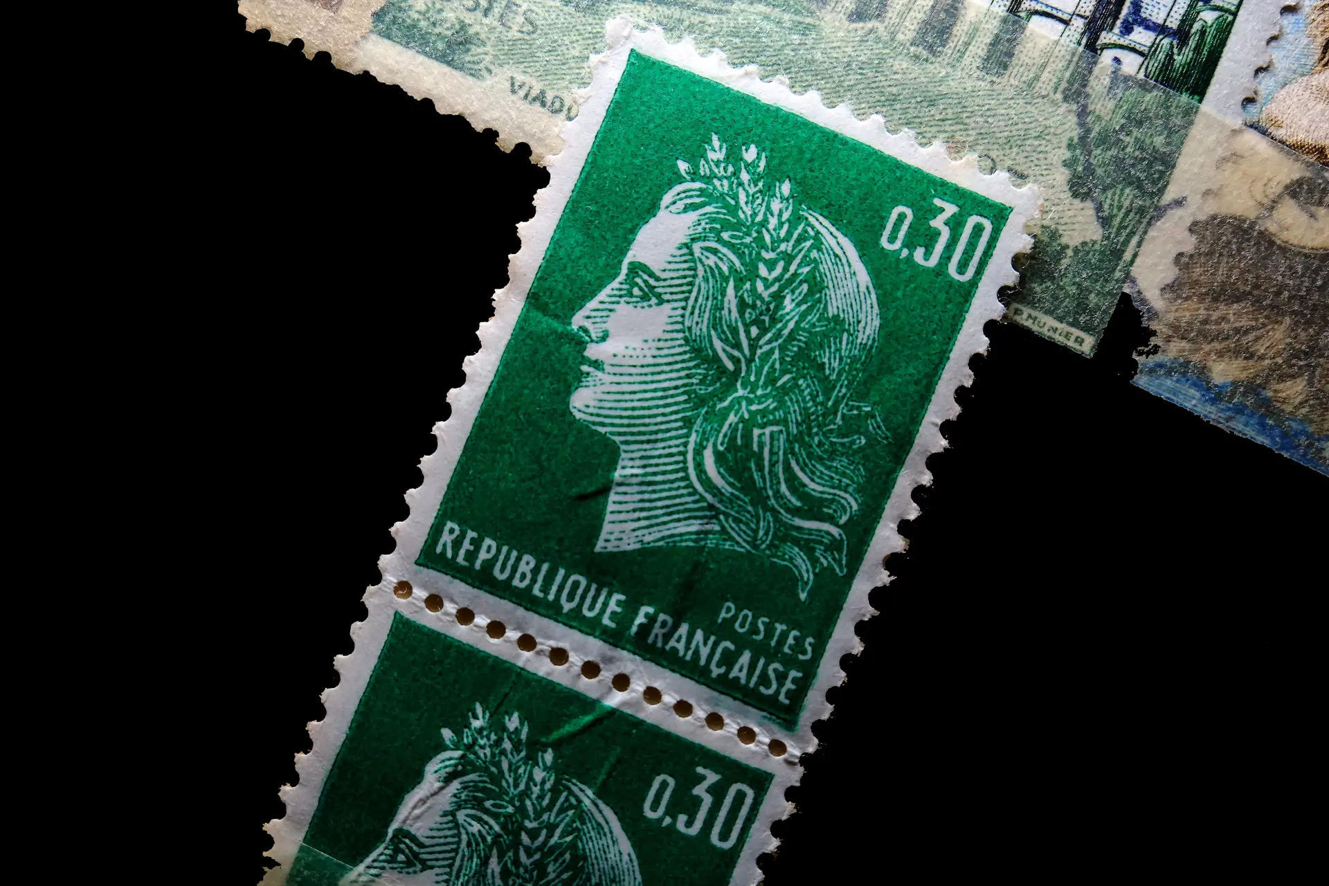moritz320-postage-6483048