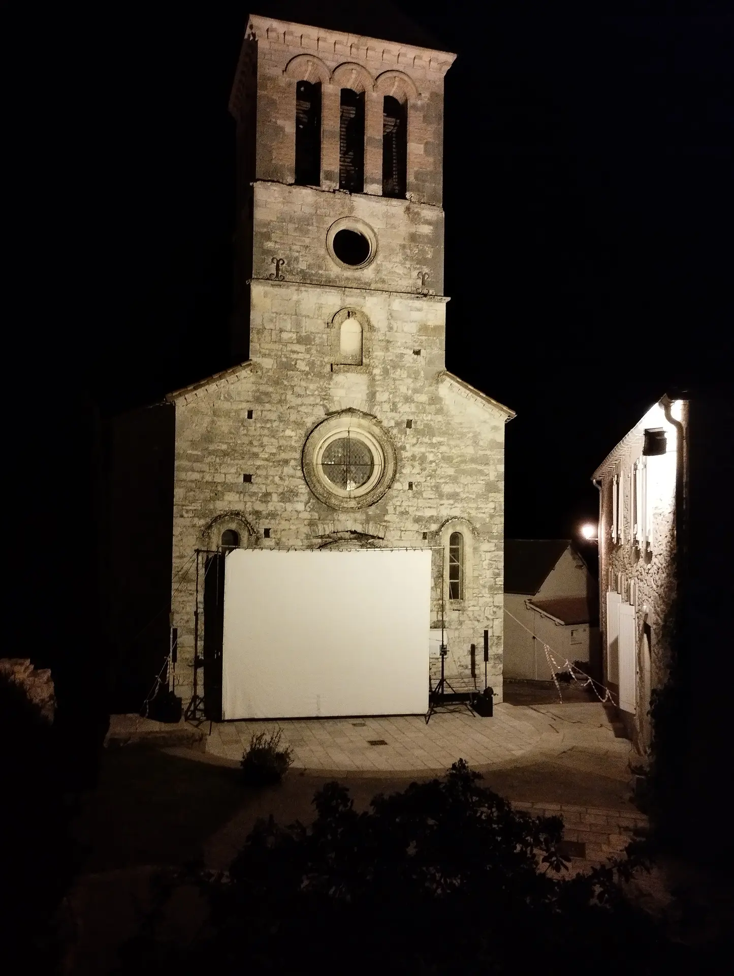 photo cinelot église