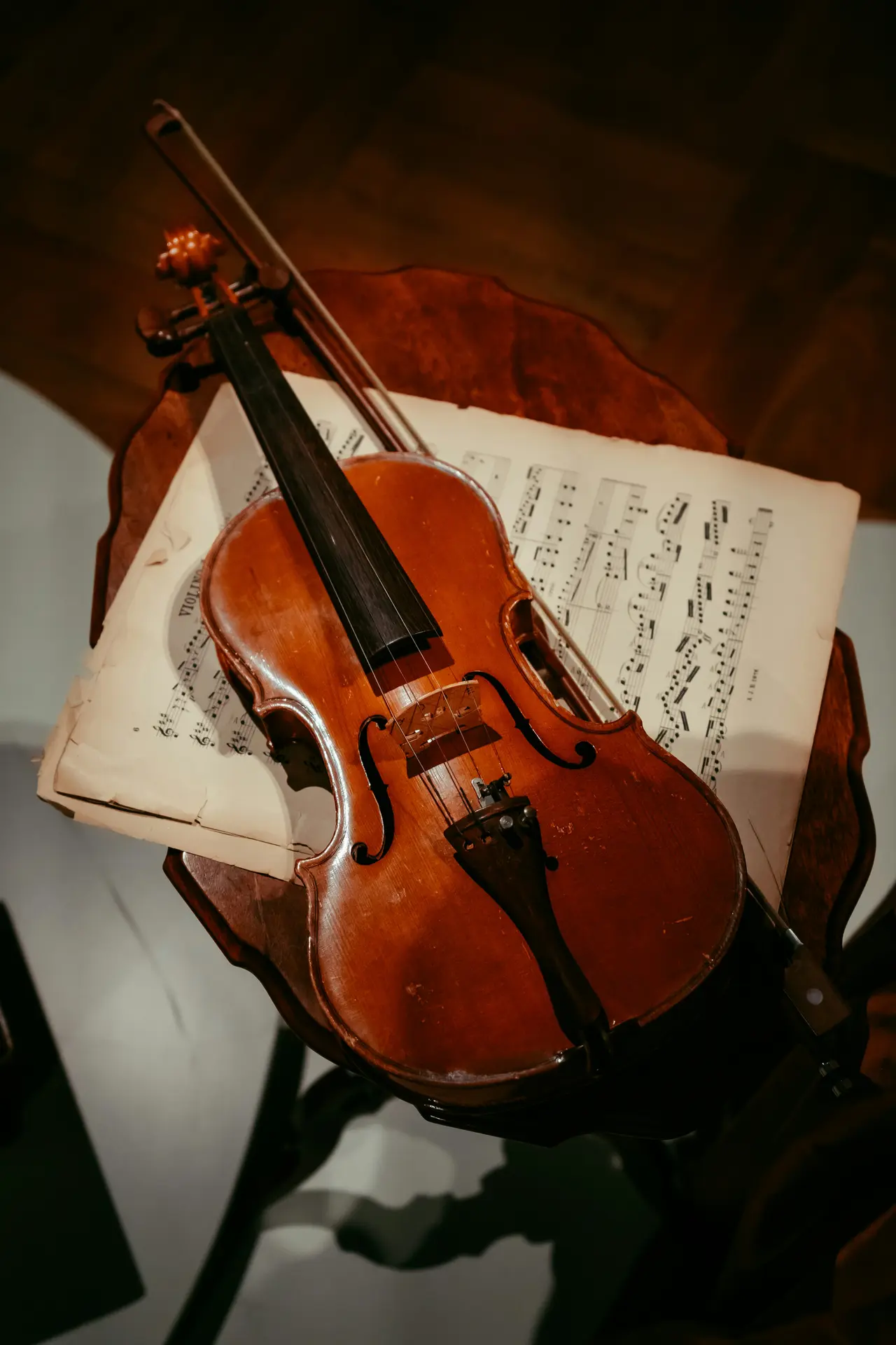philip-myrtorp-unsplash