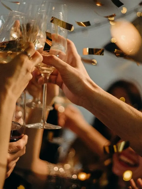 party-fete-été-traiteur-paris-animation-people