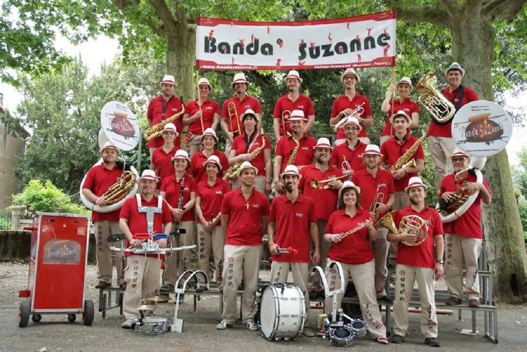 Banda Suzanne