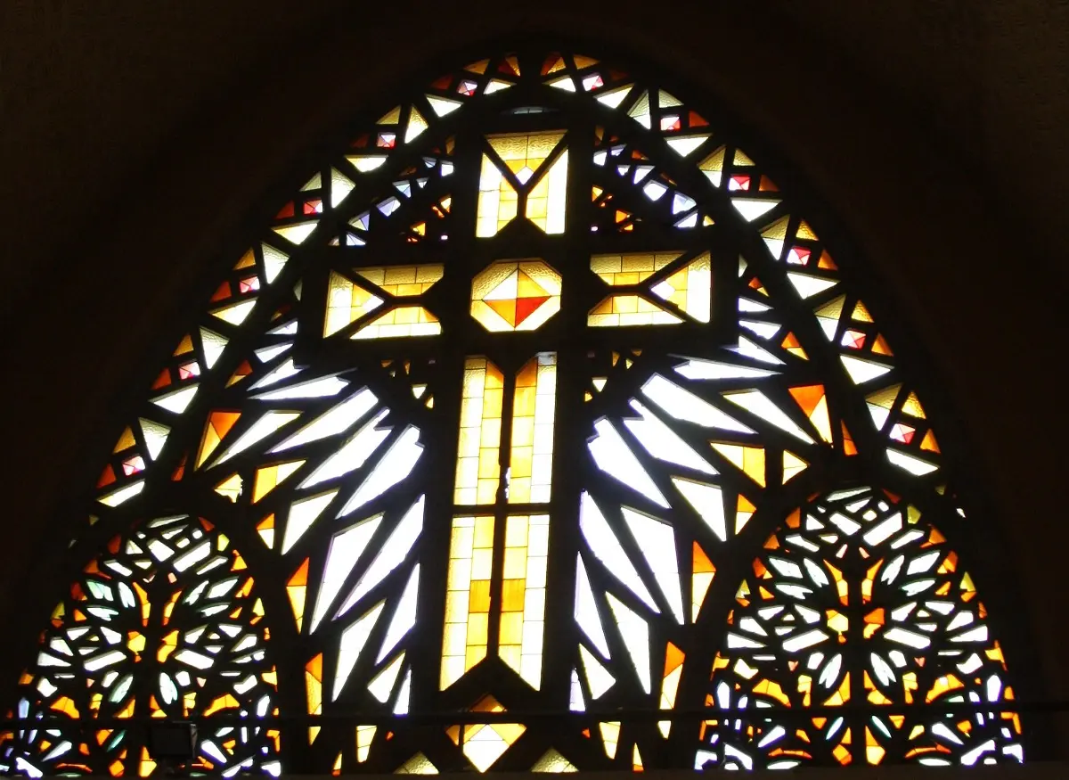 PEL_Villedieu-les-Poêles_Vitrail chapelle