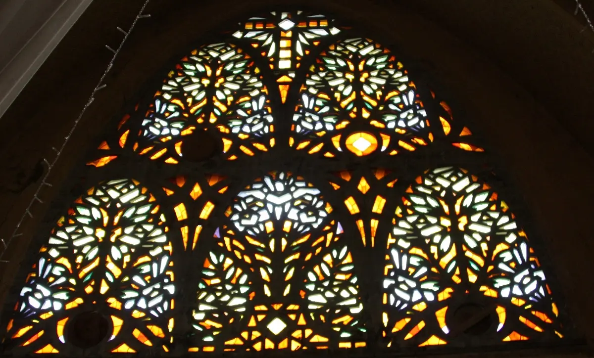 PEL_Villedieu-les-Poêles_Vitrail chapelle