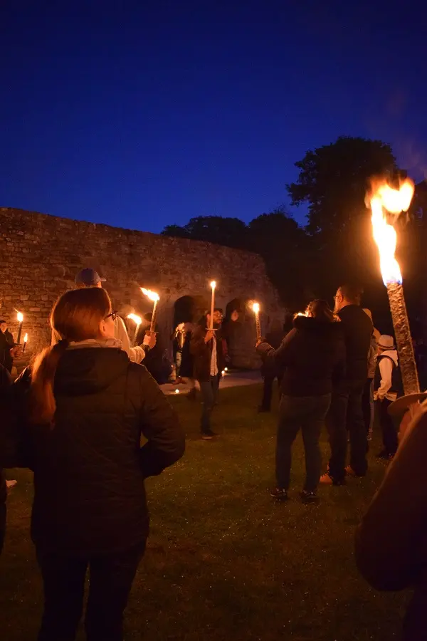 PEL_La Lucerne d'outremer_Abbaye_Visite flambeaux
