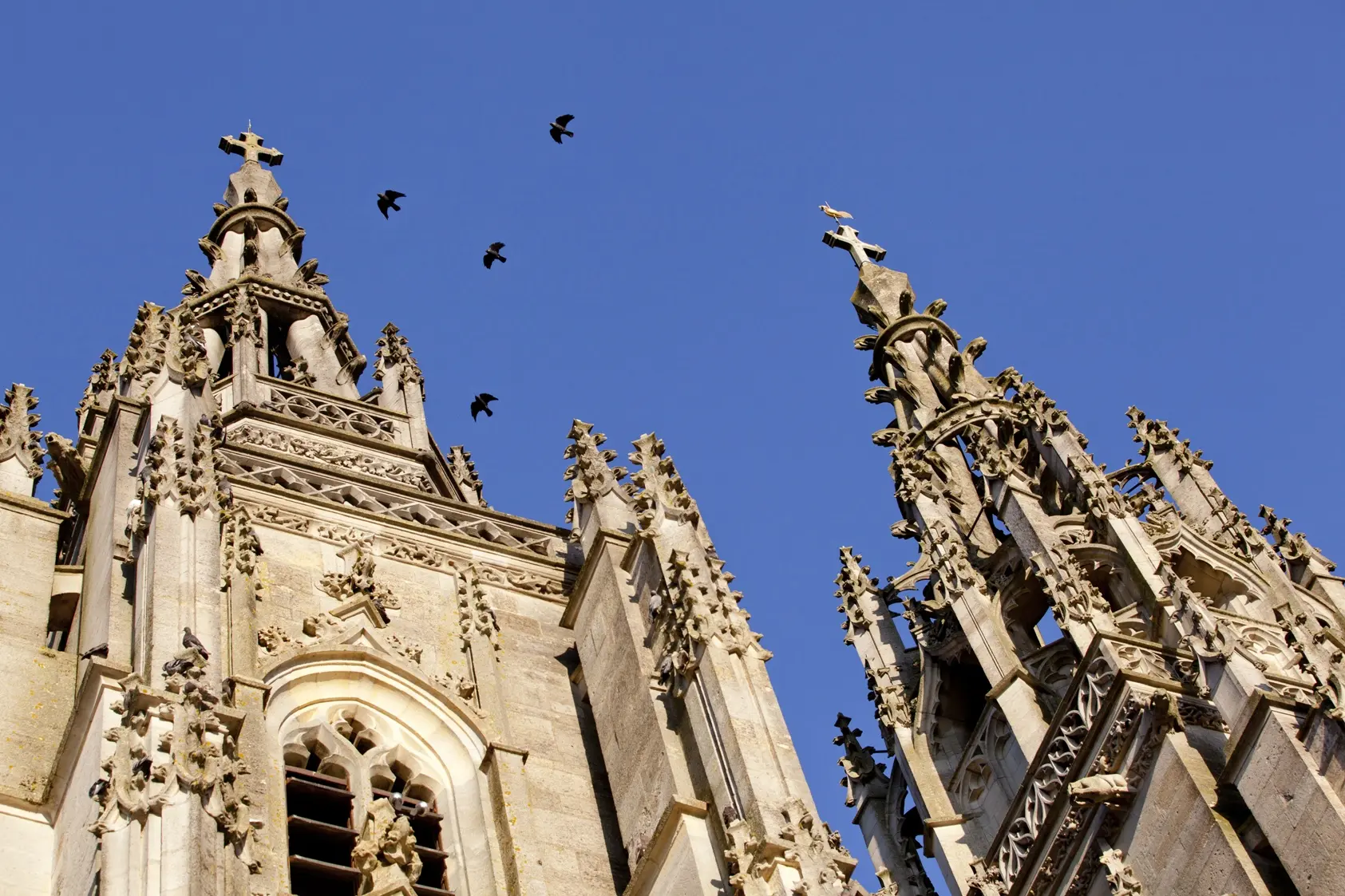 basilique-notre-dame-de-lepine