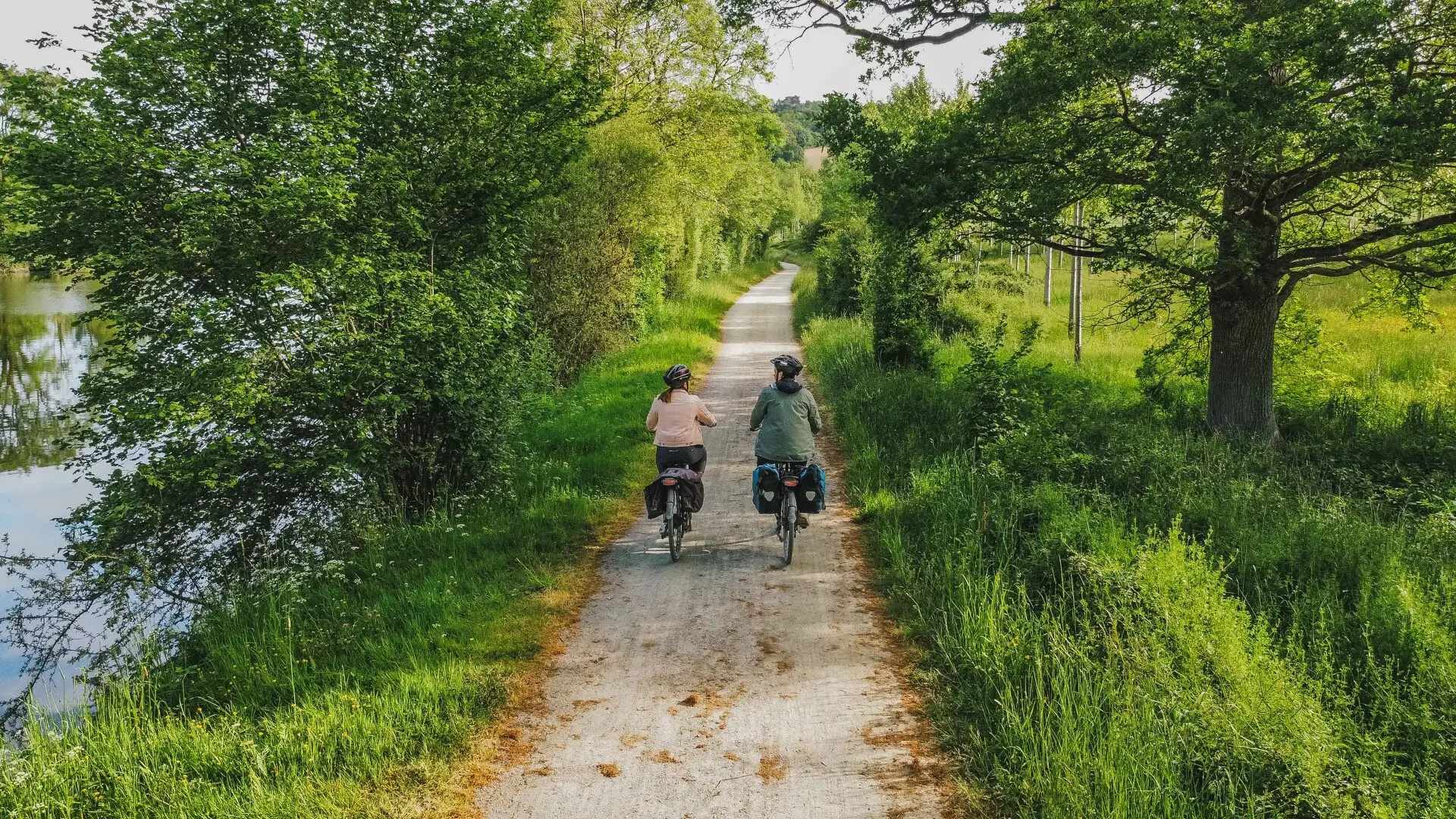Balade à vélo sur le chemin de halage