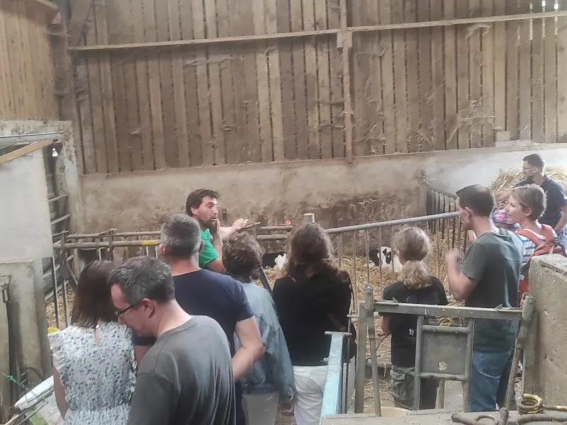 Un_apres_midi_a_la_ferme_Queheon