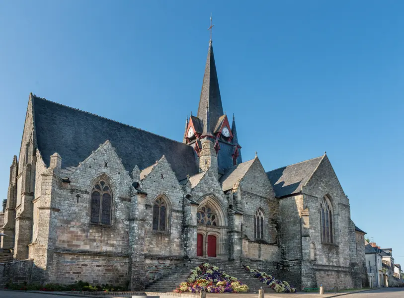 CRTBretagne-tfinal-Eglise-Saint-Pierre-Serent©Ville de Sérent
