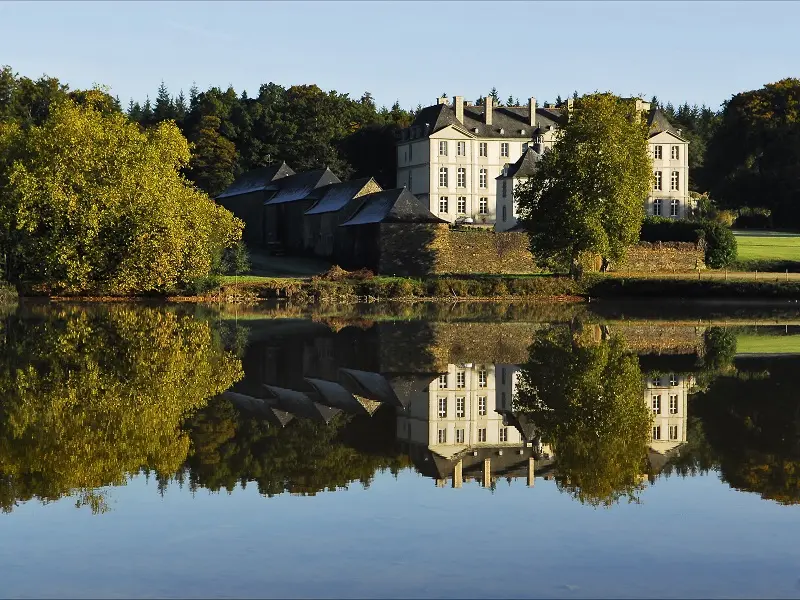 Château de Loyat - reflet étang - Brocéliande - Bretagne