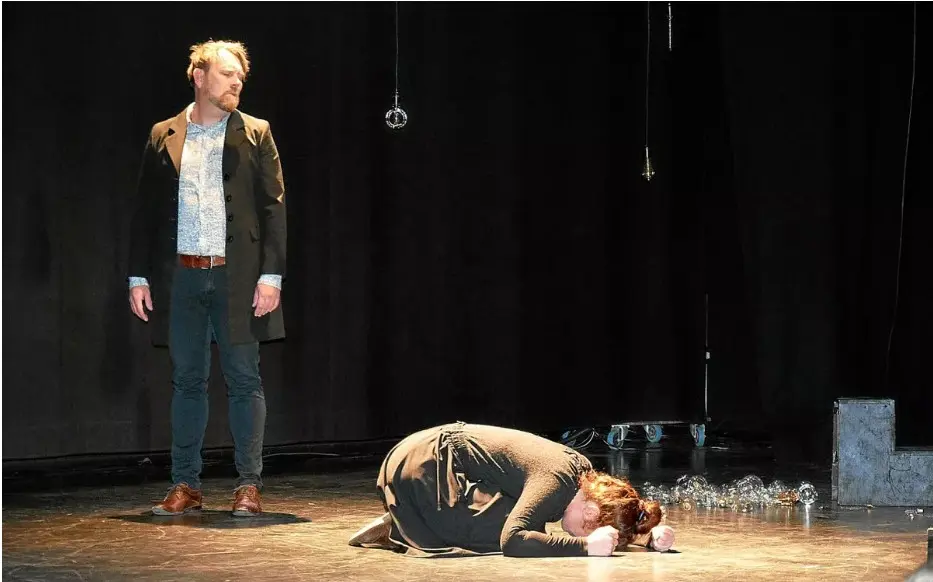 Intron Arsenik_cie Mouton Major©Yannick Le Goueff