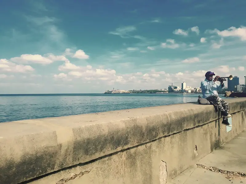 V1_traces de danses-sans credit