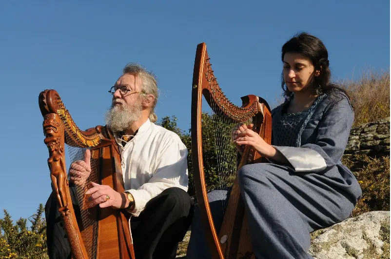 myrdhin_concert_harpe_celtique_Tréhorenteuc_DestinationBrocéliande