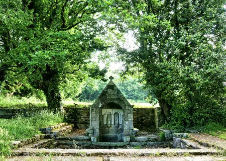 Visite guidée de la Chapelle Saint-Quirin et  sa fontaine guérisseuse