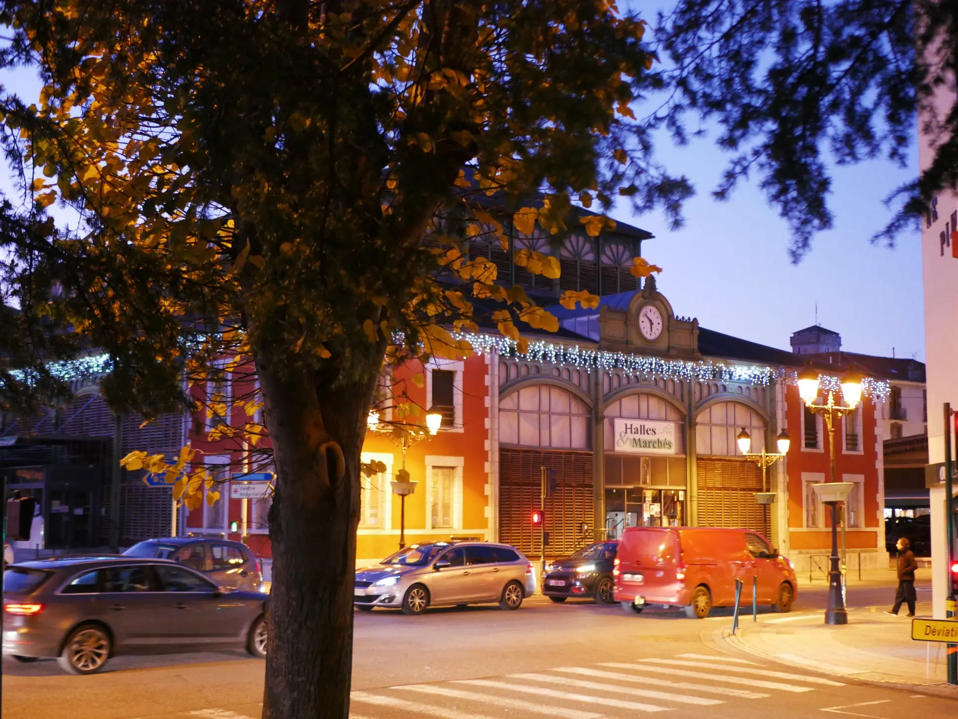 Illuminations halles