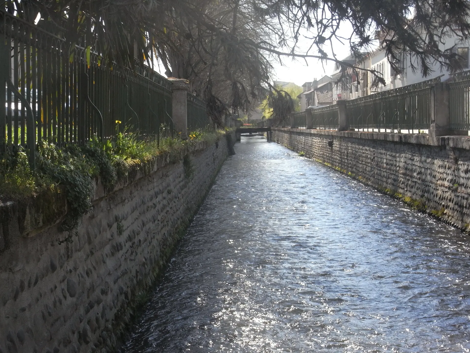 Vic en Bigorre Canal © OTPVA