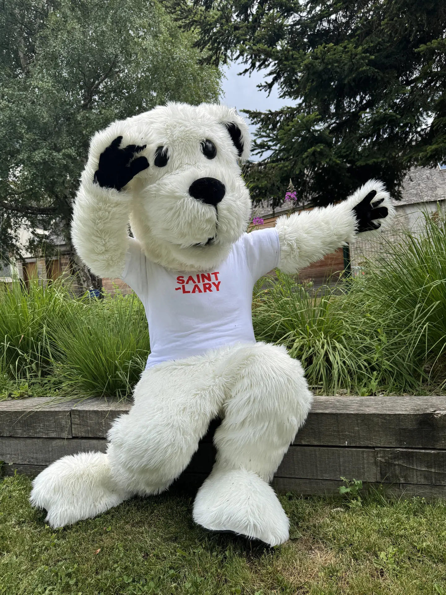 mascotte patou été 2025 (13)