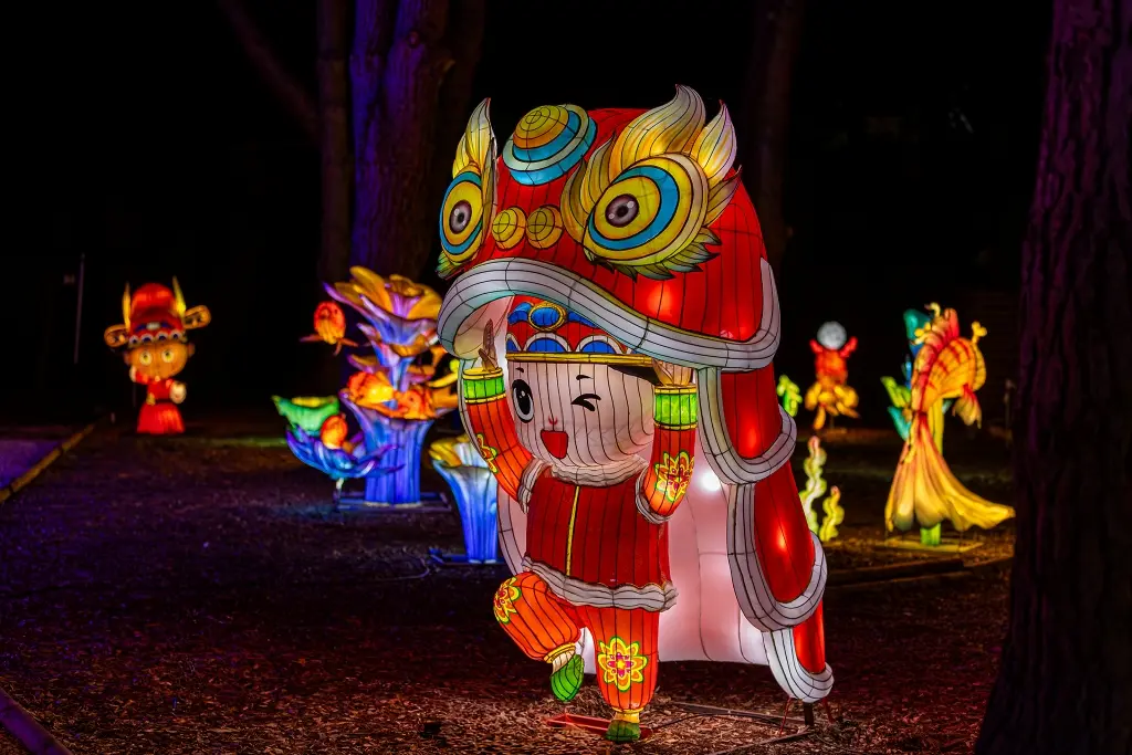 EVEIL-DES-LANTERNES-3