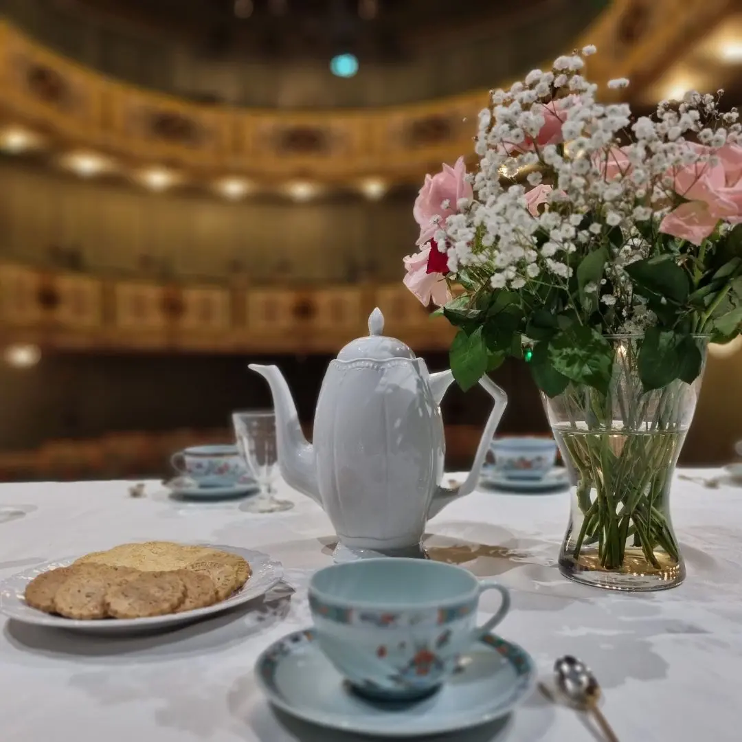 Les jeudis au théâtre (visite Tea Théâtre)_1