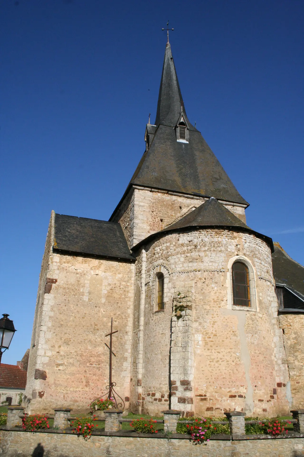 Eglise_Lombron_ (2)
