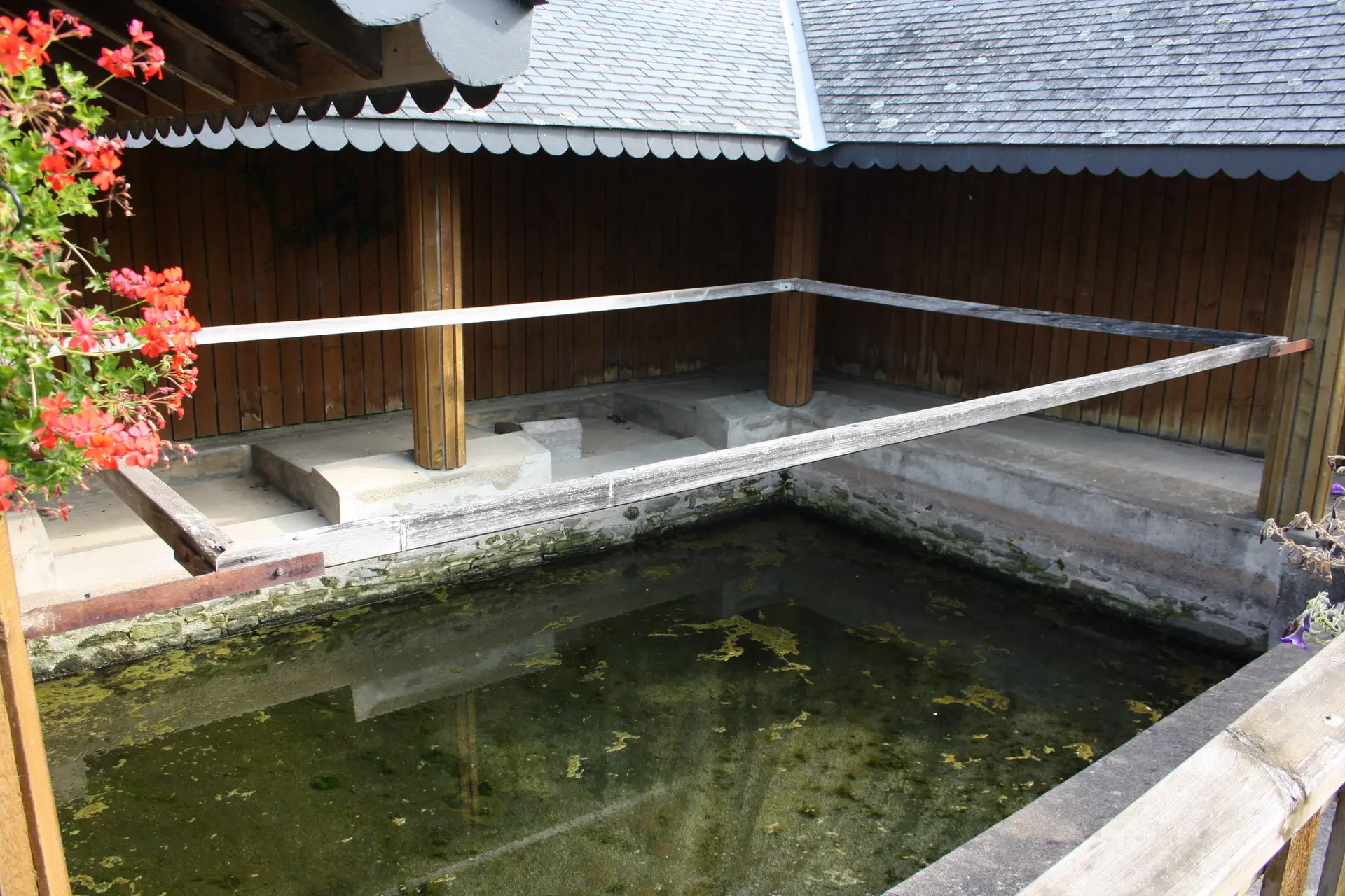Lavoir de Fougerolles du Plessis 3