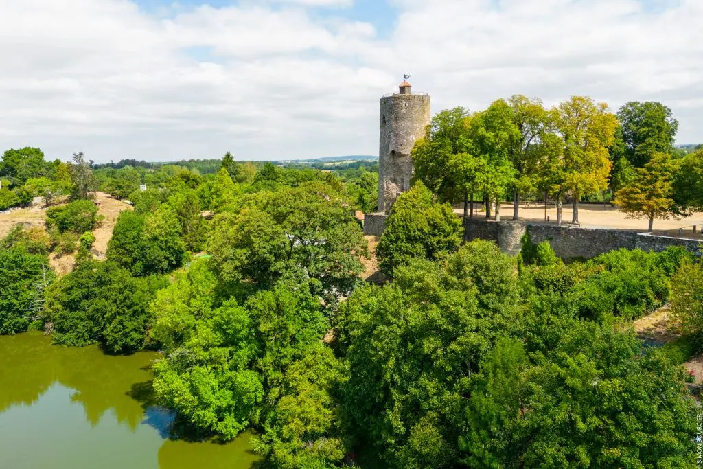 Vouvant_-_credit_Simon_Bourcier_pour_Vendée_Expansion_et_Office_de_Tourism