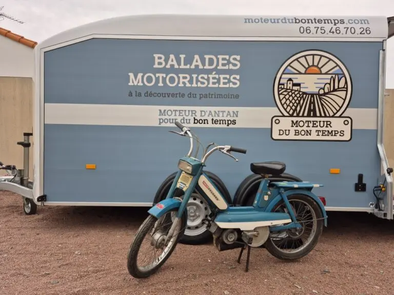 balade motorisée en mobylette dans le marais poitevin - Moteur du Bon Temps -2
