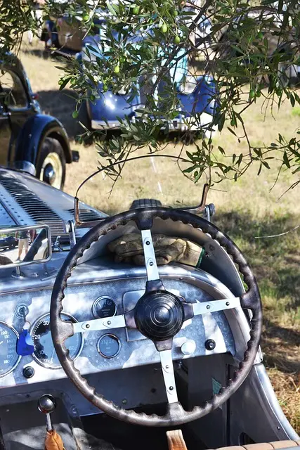 car-2522969_640