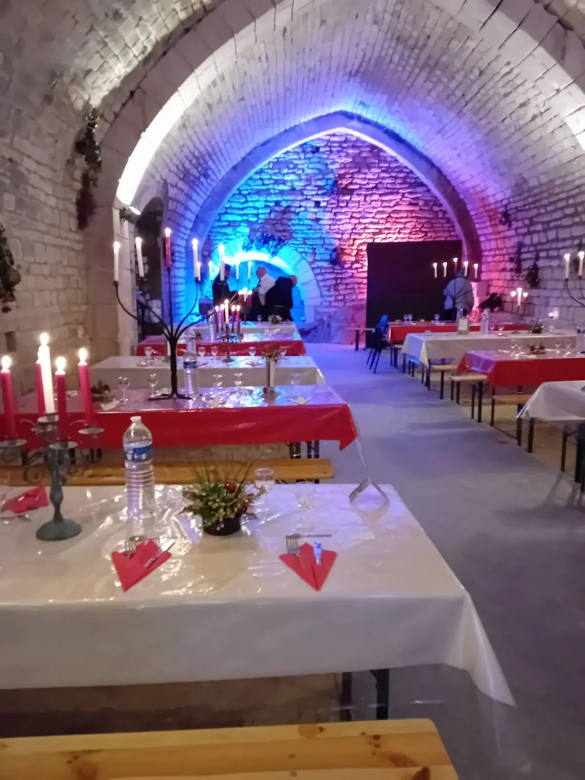 visuel repas cave à sel de l'abbaye de Maillezais