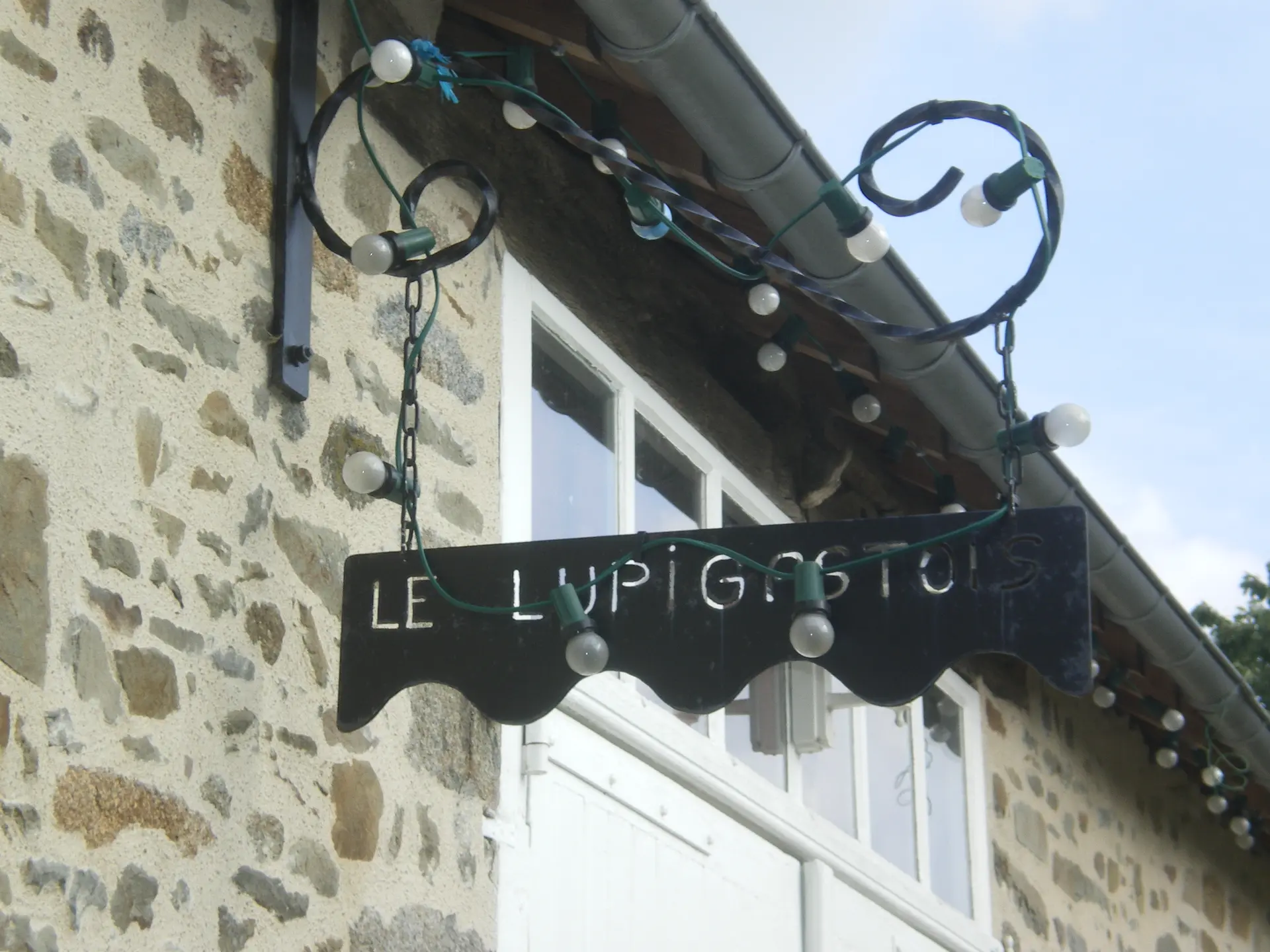 saint-loup-du-gast-theatre-le-lupigastois-53-pcu- © bocagemayennais (2)