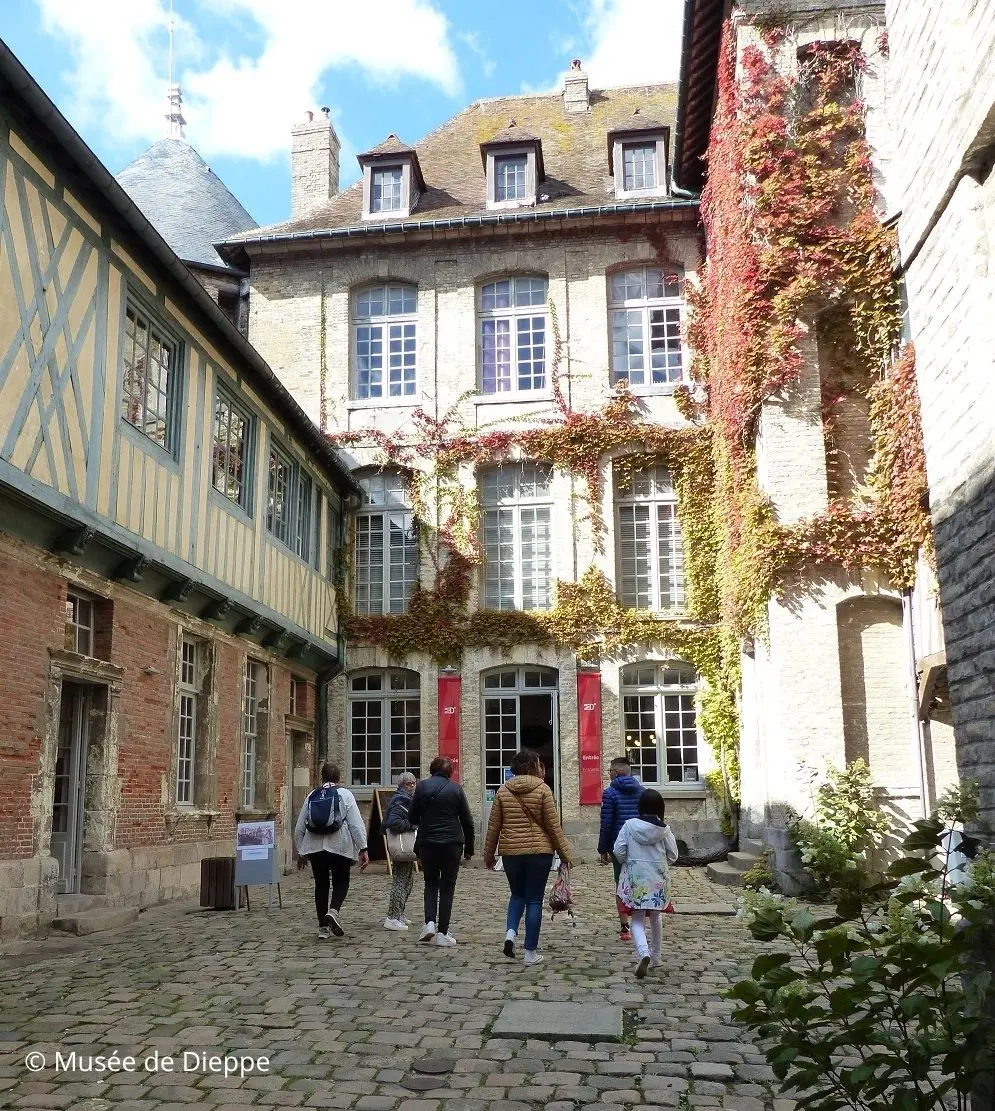 À la découverte du château-musée