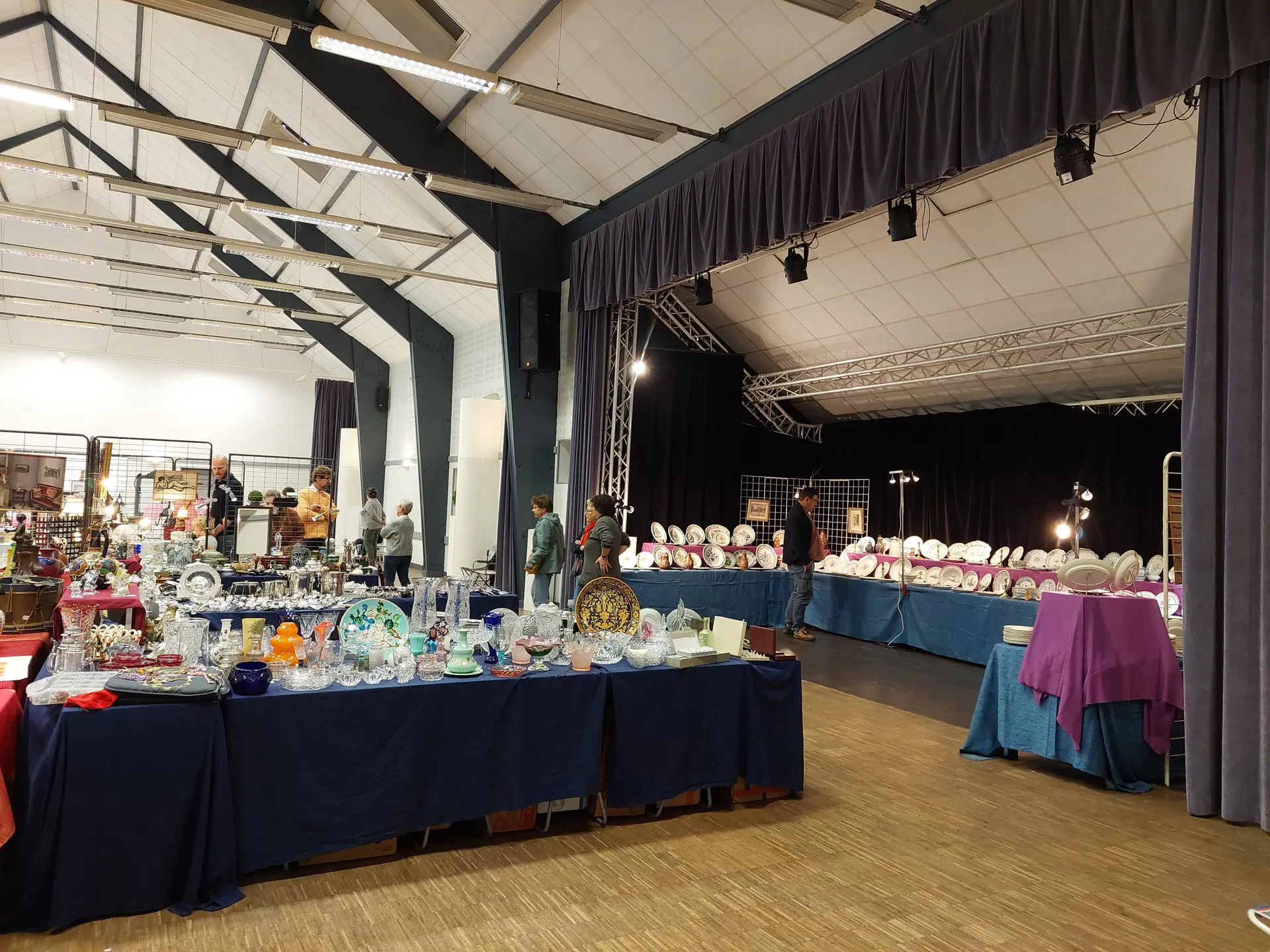 Salon des Antiquités et Belle Brocante d'Offranville