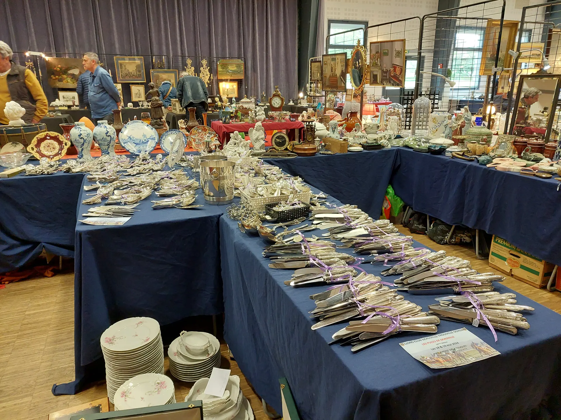 Salon des Antiquités et Belle Brocante d'Offranville