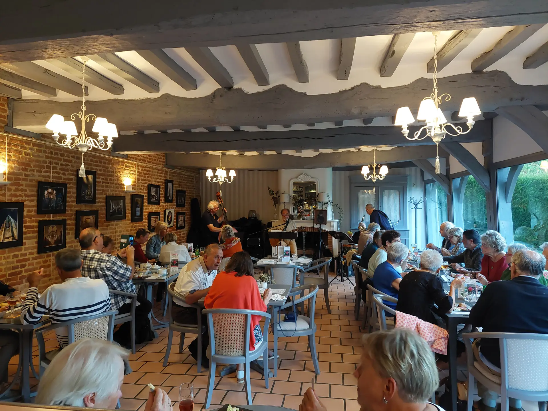 Apéro_Concert_Outre_Mesures