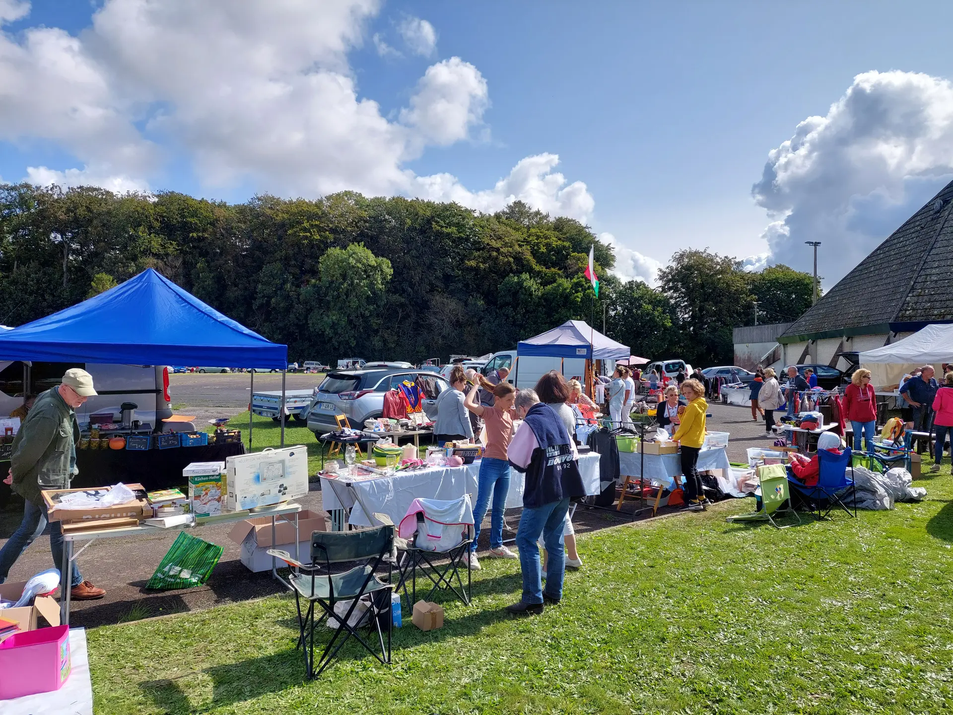 Foirer à Tout au Terrain Multisports d'Offranville