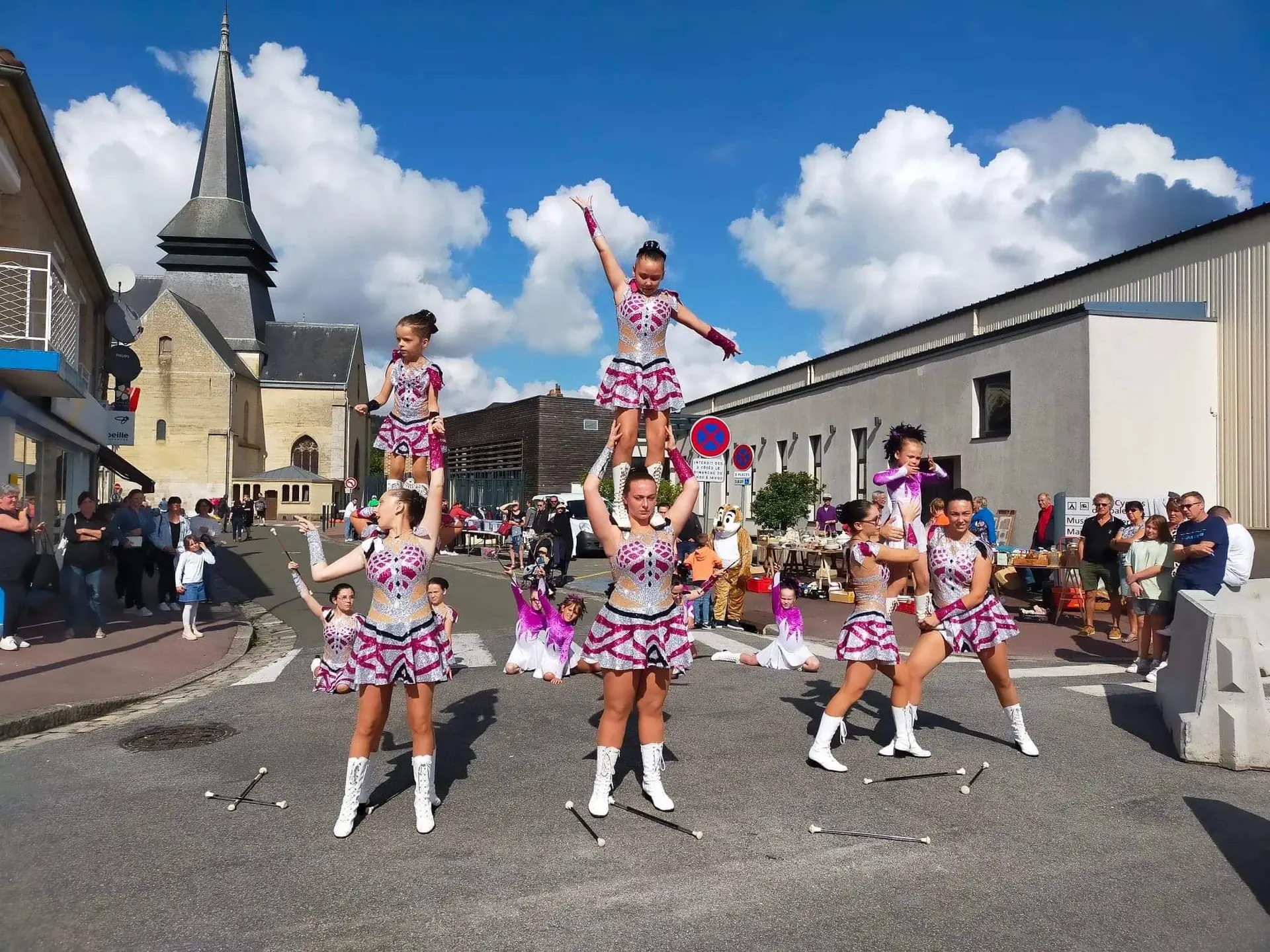 Démonstration de majorettes