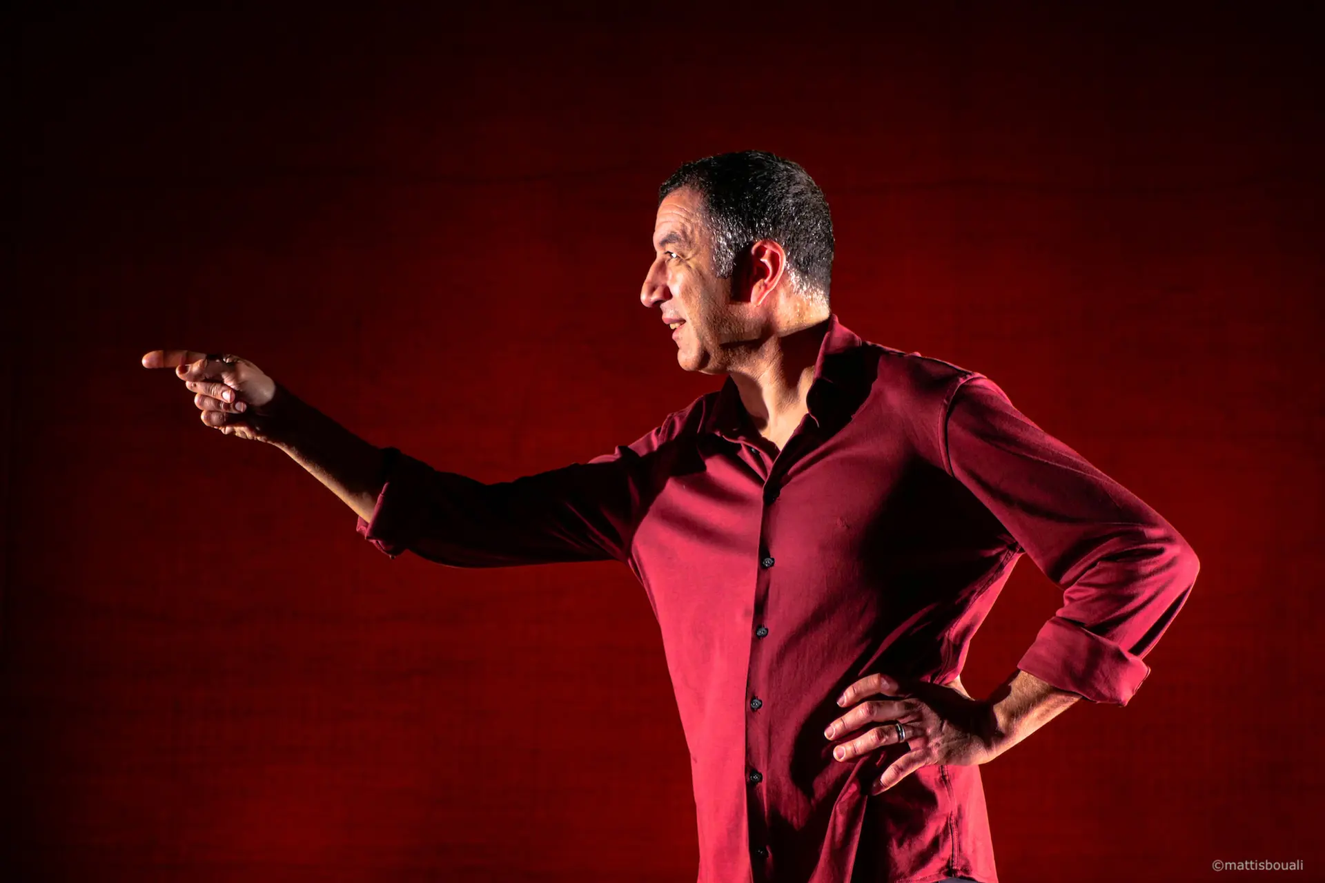 CIE LA LANGUE PENDUE