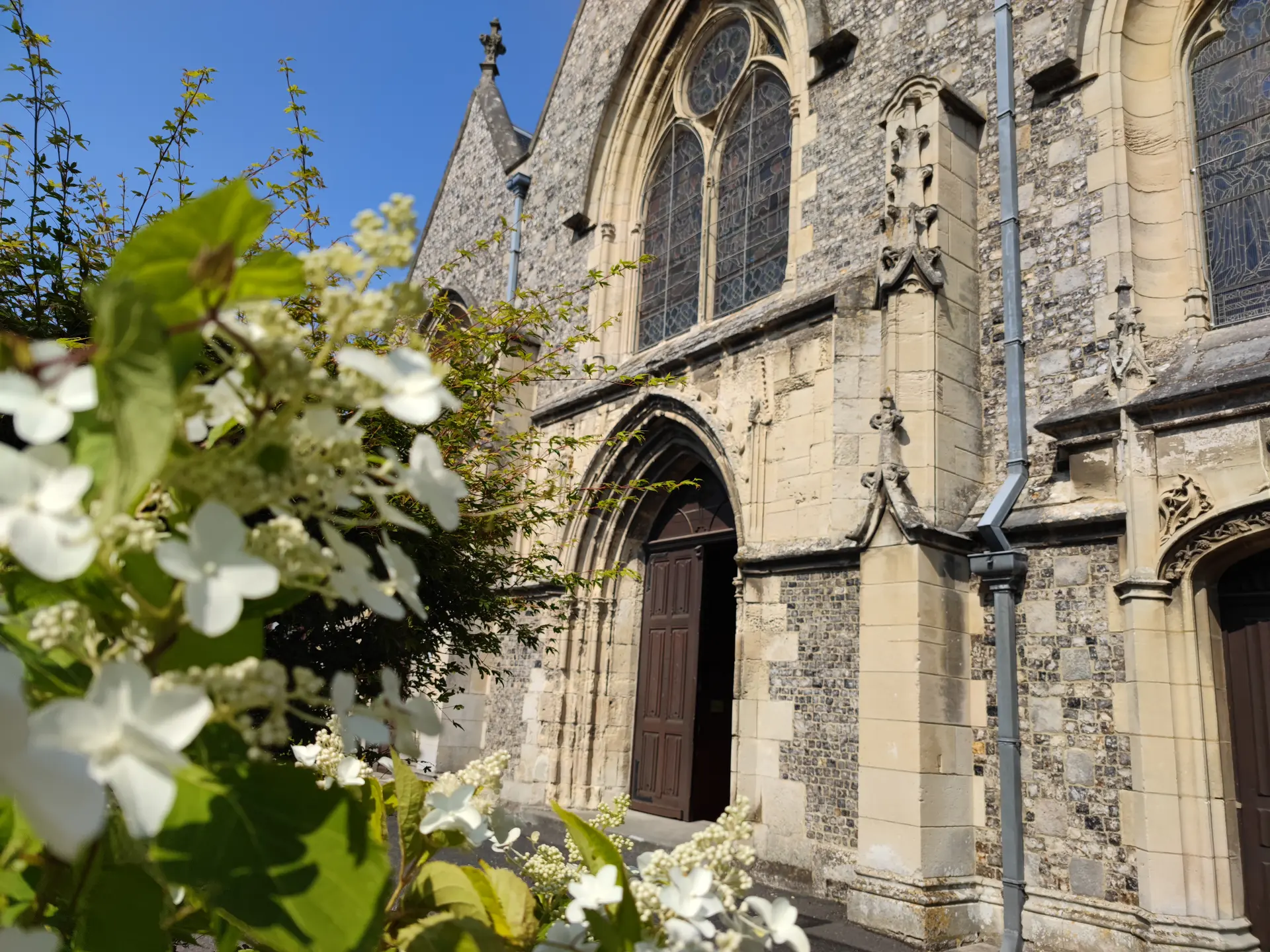 CRIEL_Eglise Saint-Aubin_Extérieur_001