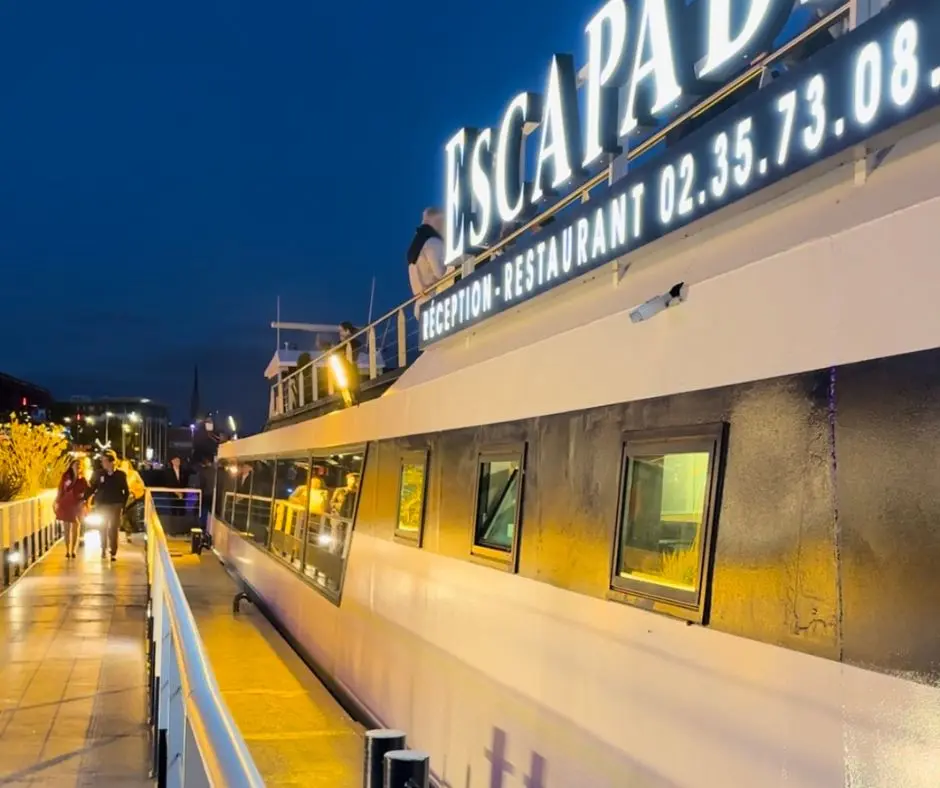 PUBLICATIONS FACEBOOK - 56